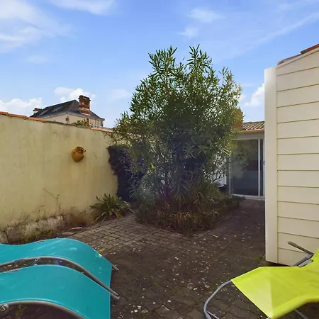 Ideal Pour 2 Adultes Et 3 Enfants - Sur *