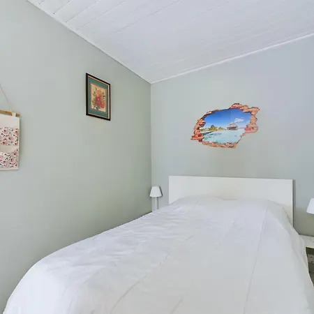 Ideal Pour 2 Adultes Et 3 Enfants - Sur 度假居 *