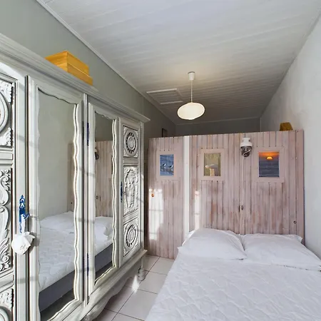 Ideal Pour 2 Adultes Et 3 Enfants - Sur