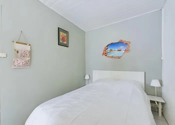 Ideal Pour 2 Adultes Et 3 Enfants - Sur Nyaraló *