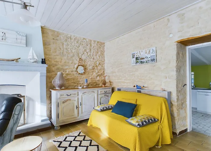 Ideal Pour 2 Adultes Et 3 Enfants - Sur Longeville-sur-Mer